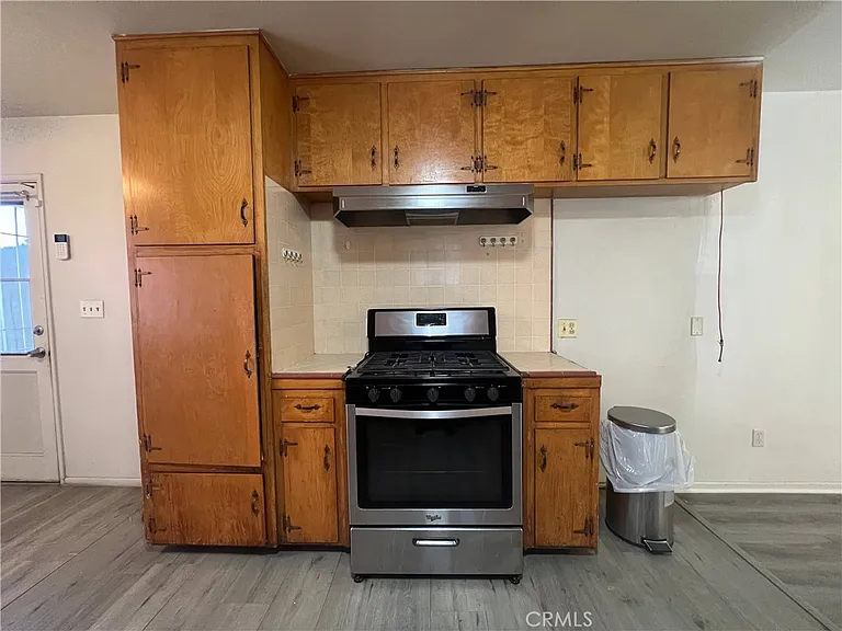 15558 Del Rey Dr — Photo 10