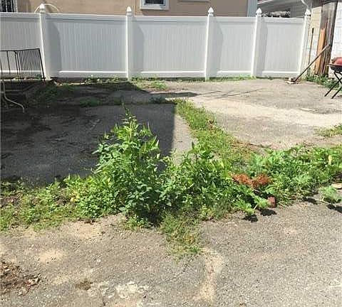 5th image of 13319 107th Ave