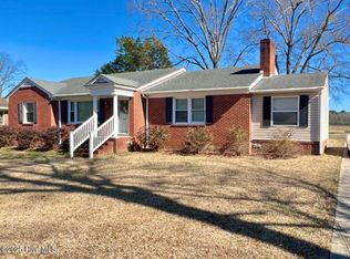 410 E Main St, Aulander, NC 27805