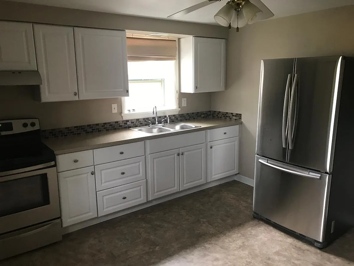 373 Delaware Ave photo 1