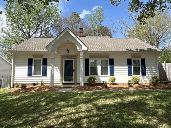 12326 Agate Ln, Pineville, NC 28134