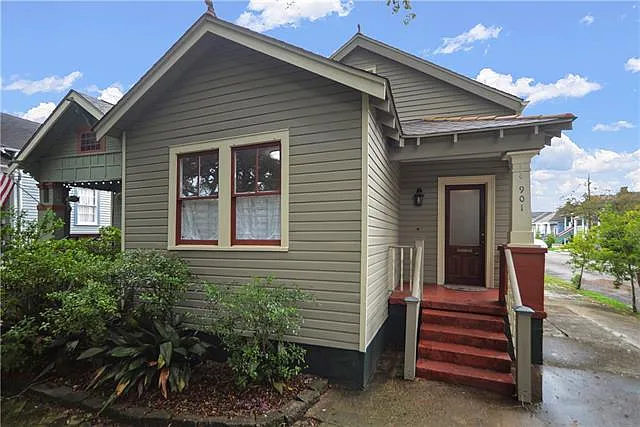 4 bed, 2.0 bath, 2255 sqft, $2,750 — Photo 2