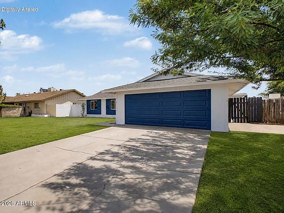 3rd image of 3529 W ACAPULCO Lane