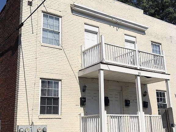 2nd image of 710 Kinney St