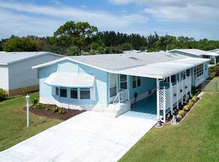326 Loquat Dr, Barefoot Bay, FL 32976