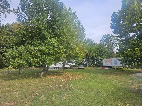 1179 Meadow Lark Ln, Sparta, KY 41086