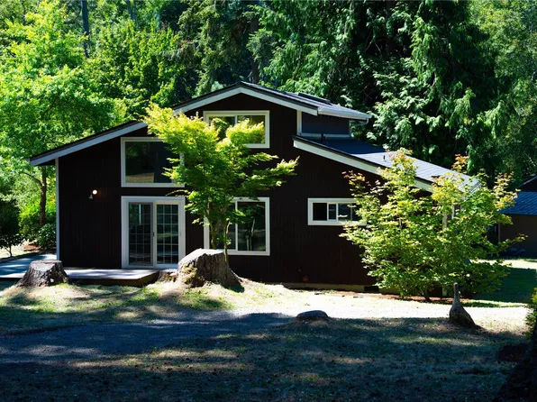36875 Tamarack Drive NE, Hansville, WA 98340