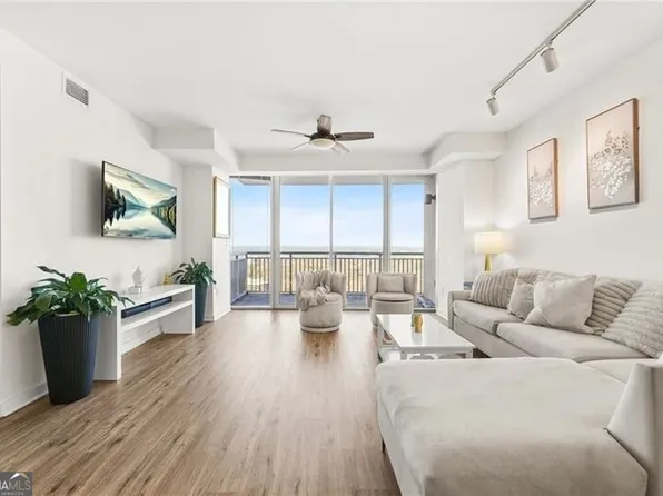 3338 Peachtree Rd NE APT 3302, Atlanta, GA 30326