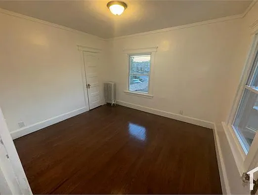 1286 Oakwood Ave — Photo 10