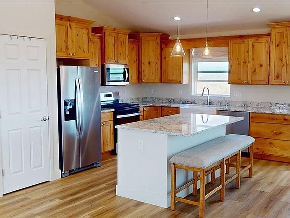 5th image of 8762 Ridgetop Drive