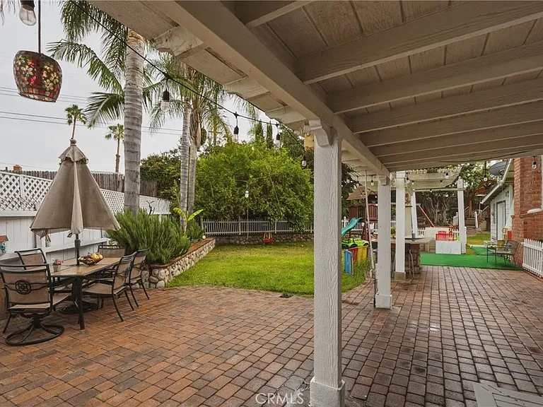 24092 Gemwood Dr — Photo 17