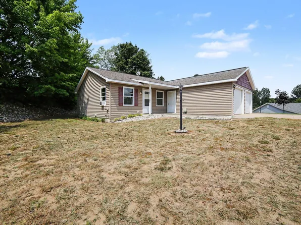 218 Devonwood Dr, Shelby, MI 49455