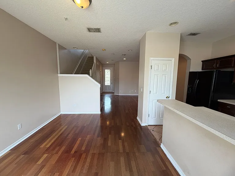 9434 Silver Buttonwood St — Photo 10
