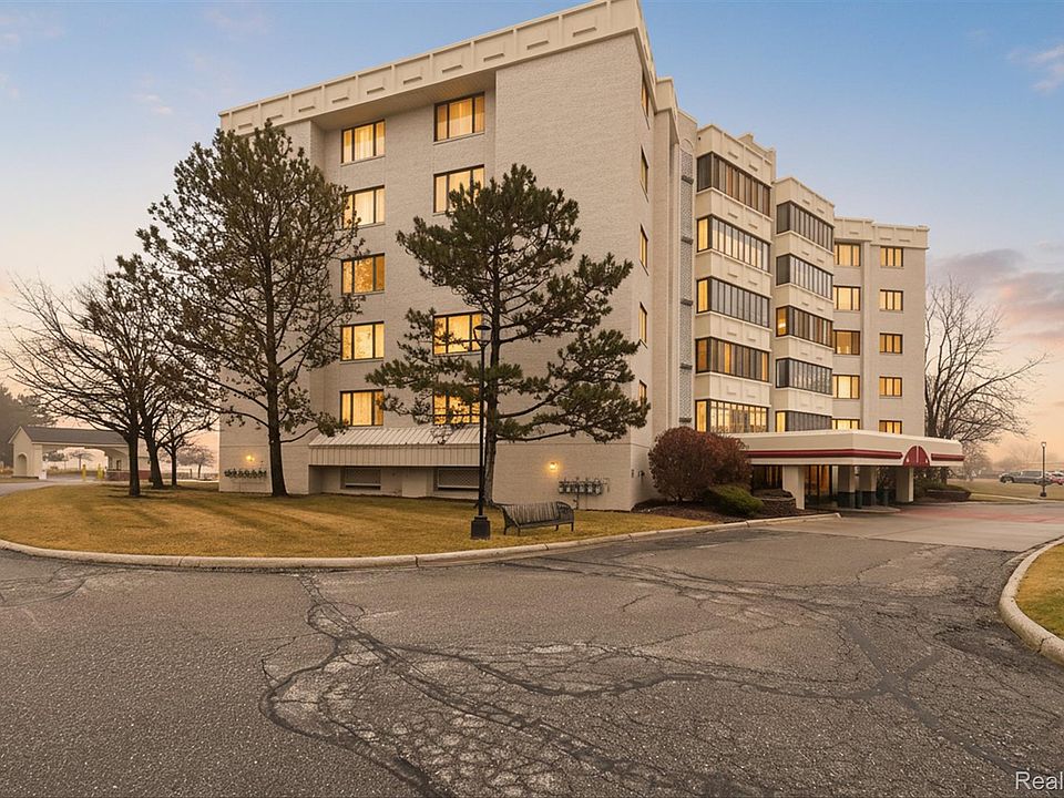1st image of 43100 Twelve Oaks Crescent Dr APT 2033