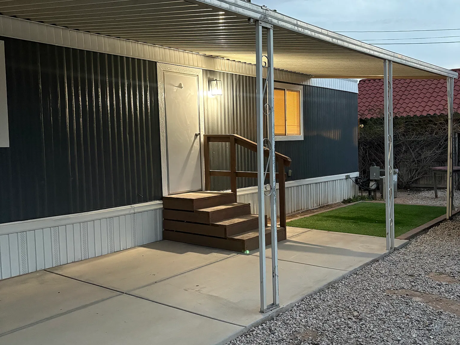 3 bed, 980 sqft, $1,550 — Photo 3