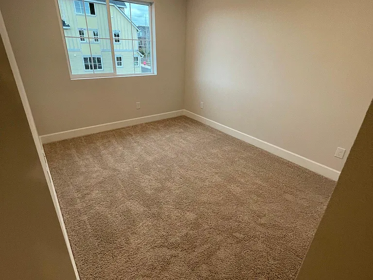 12979 SW Meadbrook Ln — Photo 18