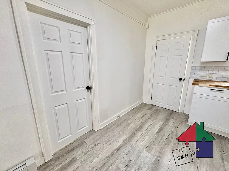 94 Malletts Bay Ave — Photo 21