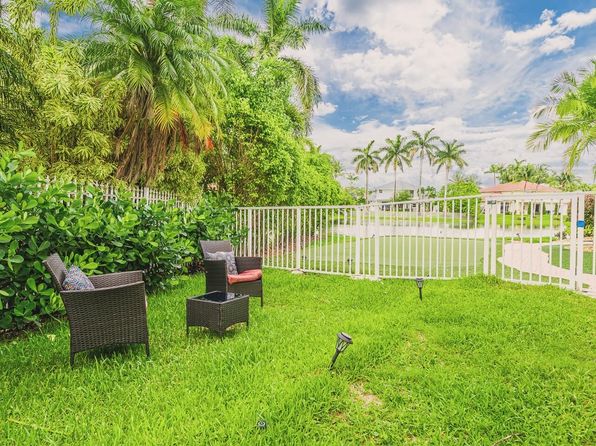 2-1333 SW 168th Way