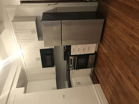Rented by Sandra Ospina, Licensed Real Estate Broker | media 41