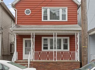 18 W 15th St, Bayonne, NJ 07002