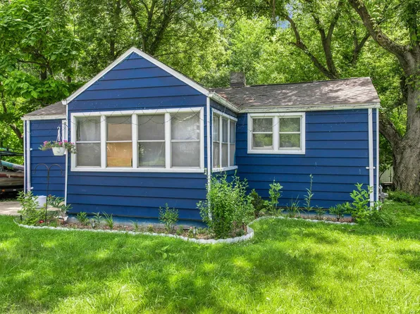 121 Maudlin St, Novi, MI 48377
