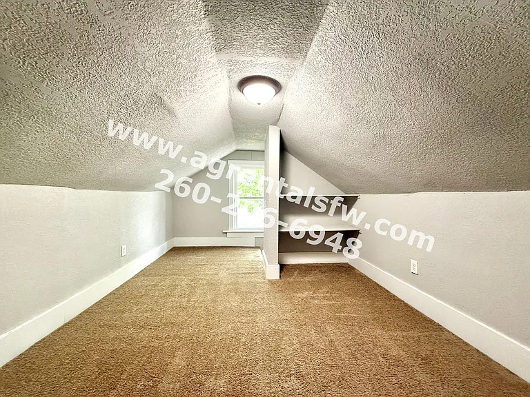 1915 Ellen Ave — Photo 11