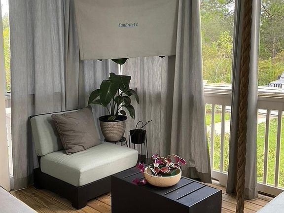 Screened Porch with TV