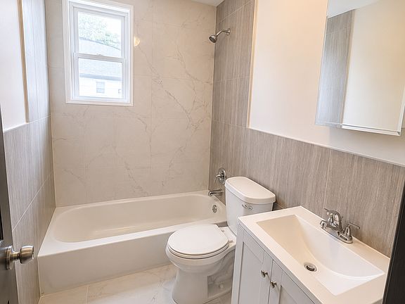 2nd image of 256-257 Renner Ave #1
