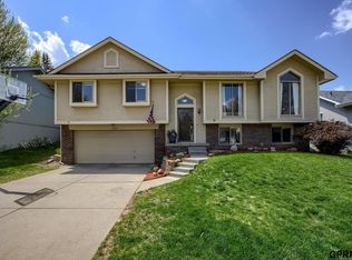 1306 N 159th St, Omaha, NE 68118