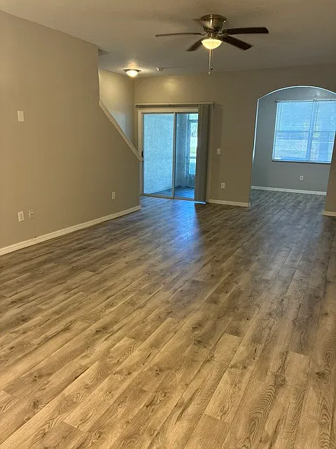 3 bed, 2.5 bath, 1696 sqft, $1,750 — Photo 3