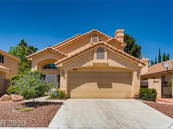 2nd image of 1621 Royal Canyon Dr