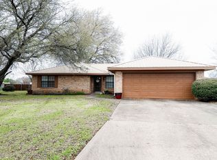 7 Innisbrook Ct, Bonham, TX 75418