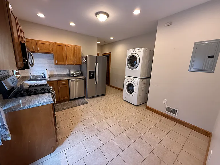 372 Metropolitan Ave #1 — Photo 6