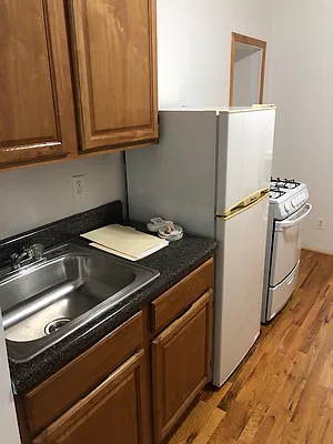 Rented by Kirrane William | media 8