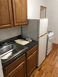 Rented by Kirrane William