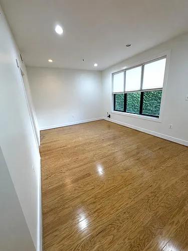 2444 Ontario Rd NW #1 Photo 1