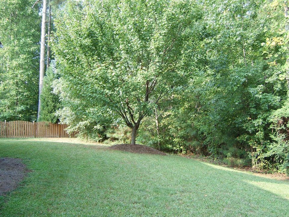 2nd image of 8075 Brookwood Way