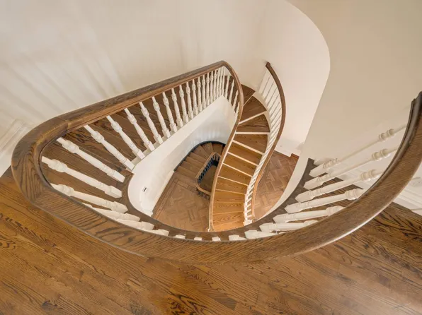 243 East 17th Street image 22 of 43