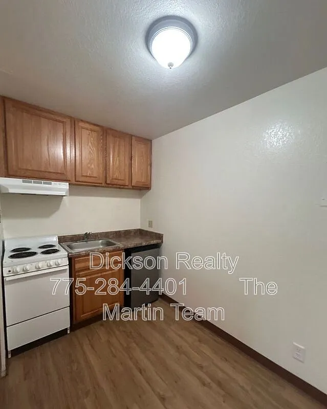 Studio, 1.0 bath, 409 sqft, $1,100 — Photo 4
