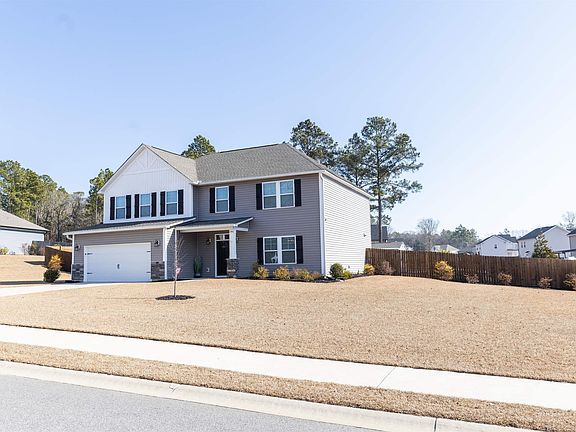 2nd image of 186 Shadowbrook Way