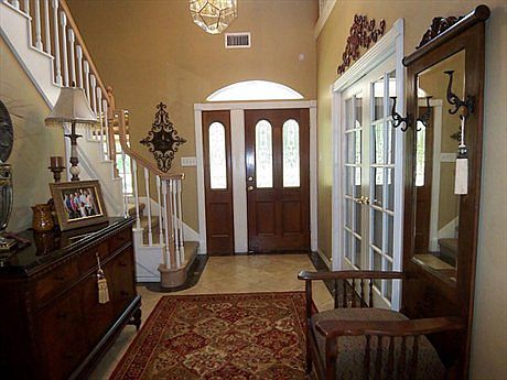 3rd image of 615 Vista Del Lago Dr