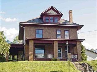 346 Indiana Ave, Chester, WV 26034