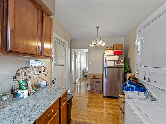 5th image of 4258 Botanical Ave #11