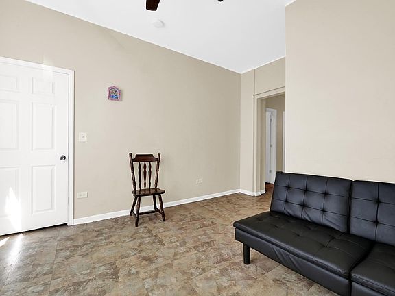 5th image of 4337 S Marshfield Ave