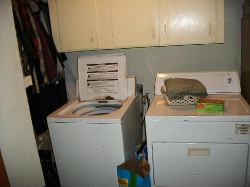 5th image of 330 Lindsey Ave