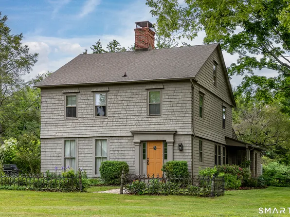 54 School Street, Woodbury, CT 06798