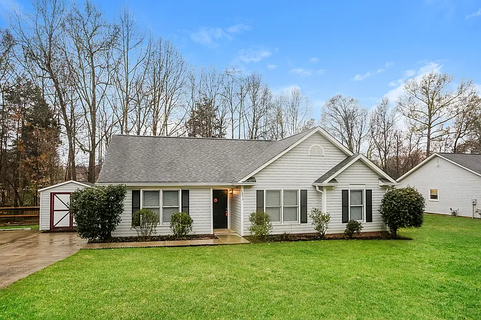 12513 Levins Hall Rd — Photo 1