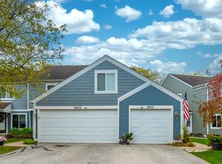 2651 Prairieview Ln S, Aurora, IL 60502
