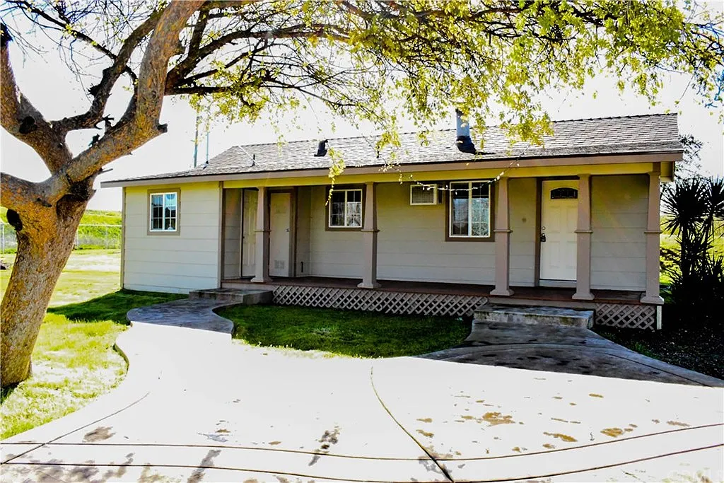 12493 N State Highway 59 photo 1