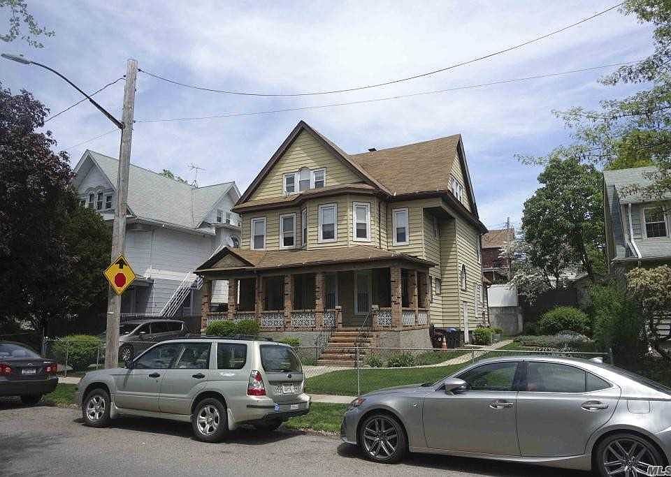 1st image of 85-21 114th St